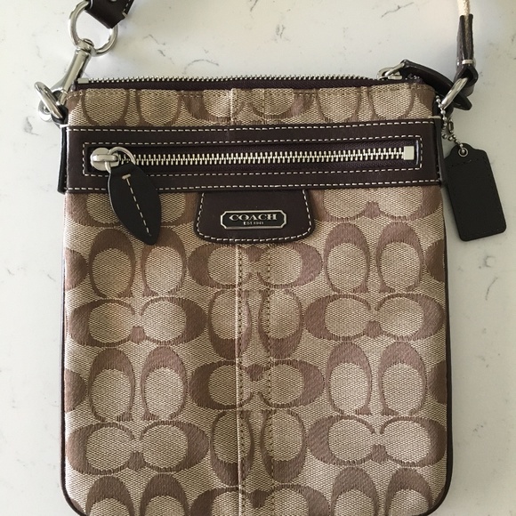 Coach Cross Body - Picture 1 of 7